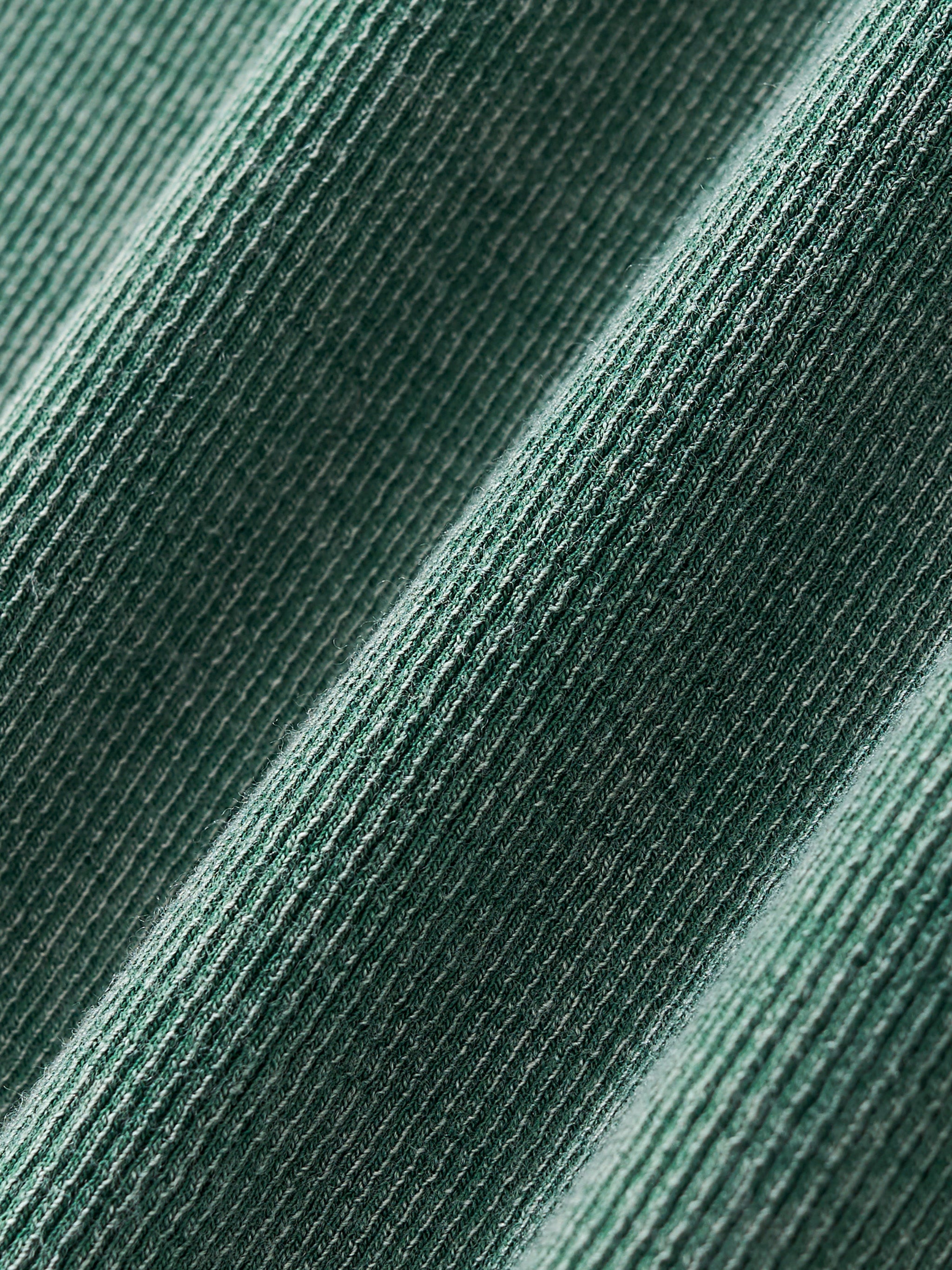 GARDEN CROSS Vintage Washed Bodycon Cotton T-Shirt